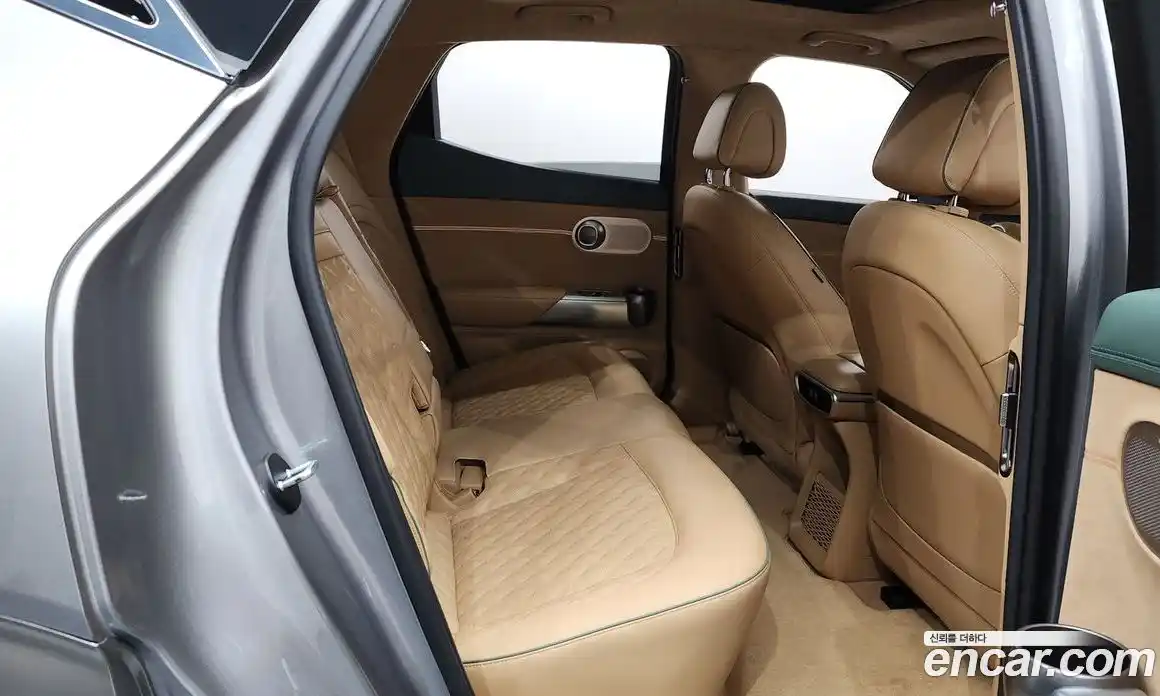 Genesis GV60 2022 0.1 автомат (гидро), фото 12