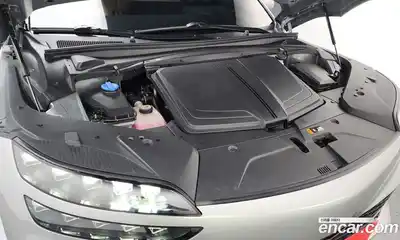 Genesis GV60 2022 0.1 автомат (гидро), миниатюра 6