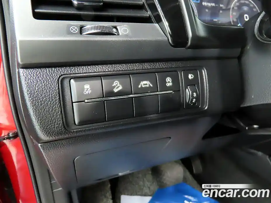 SsangYong Rexton 2022 2.2 автомат (гидро), фото 13
