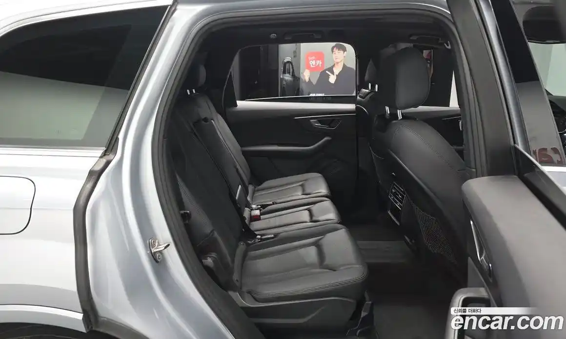 Audi Q7 2021 3.0 автомат (гидро), фото 17