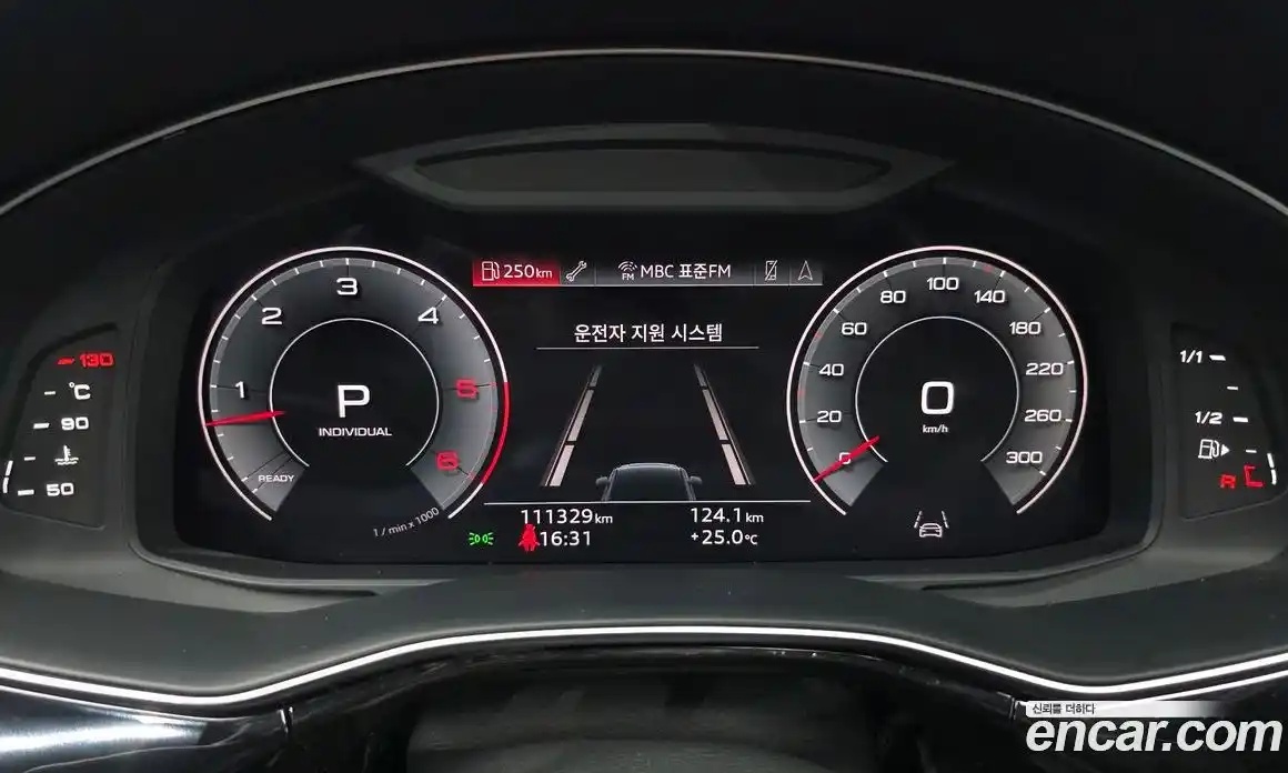 Audi Q7 2021 3.0 автомат (гидро), фото 10