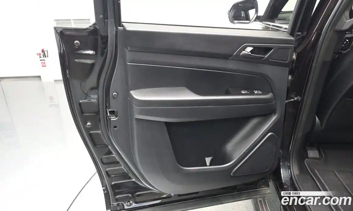 SsangYong Rexton 2022 2.2 автомат (гидро), фото 14