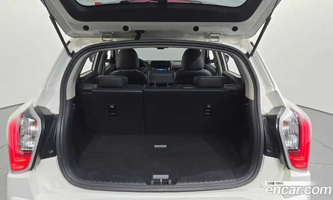 SsangYong TIBOLI 2019 1.5 автомат (гидро), фото 18