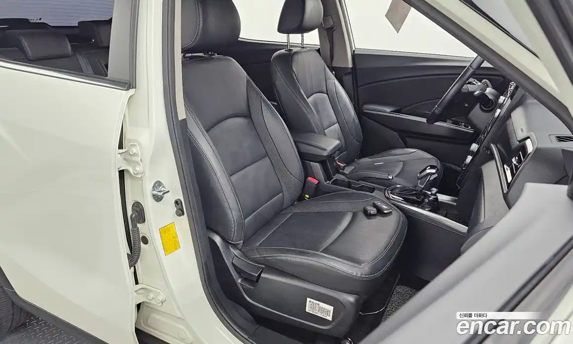 SsangYong TIBOLI 2020 1.5 автомат (гидро), фото 18