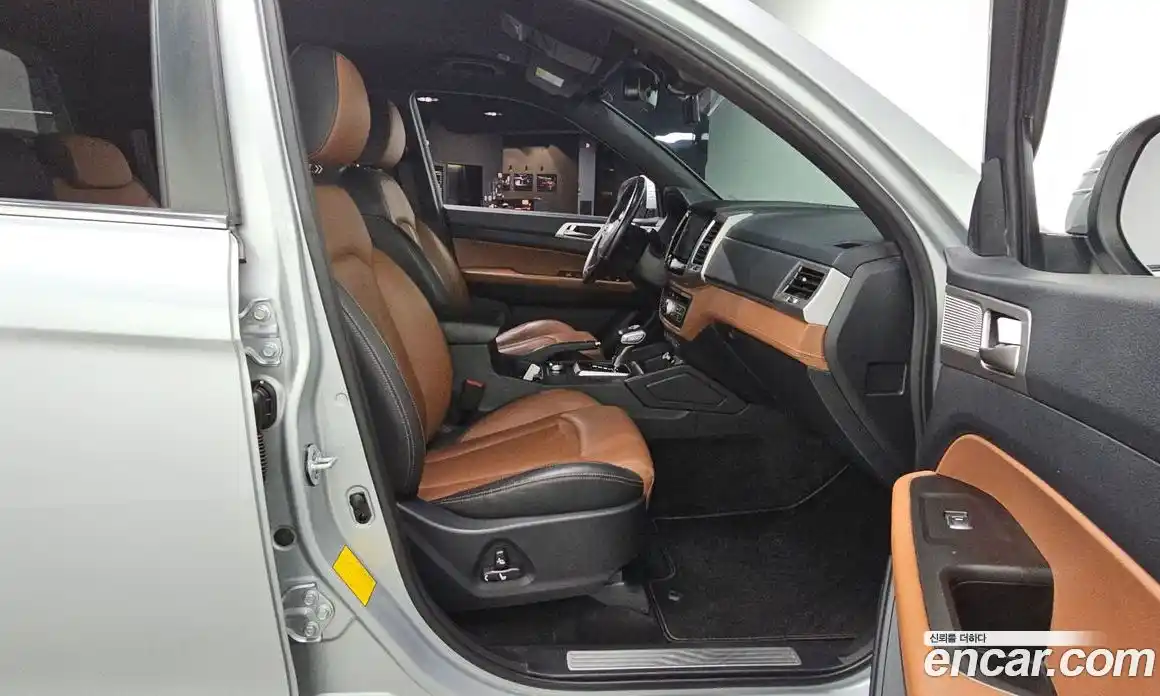 SsangYong Rexton 2019 2.2 автомат (гидро), фото 12