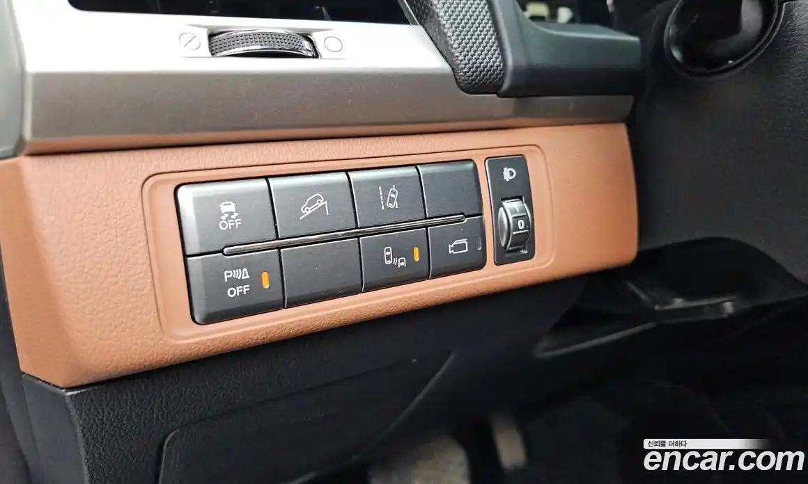 SsangYong Rexton 2019 2.2 автомат (гидро), фото 14