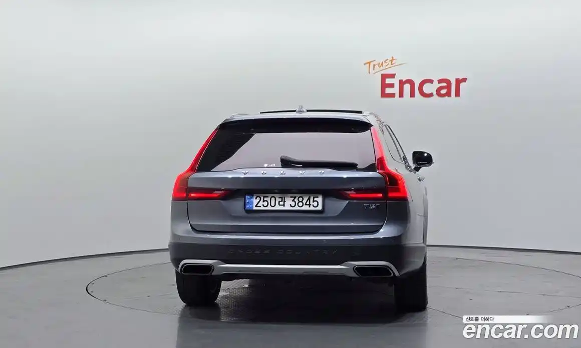 Volvo V90 2019 2.0 автомат (гидро), фото 4