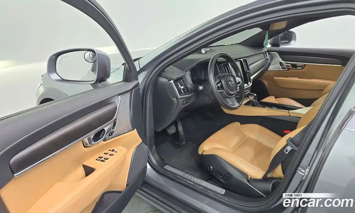Volvo V90 2019 2.0 автомат (гидро), фото 10