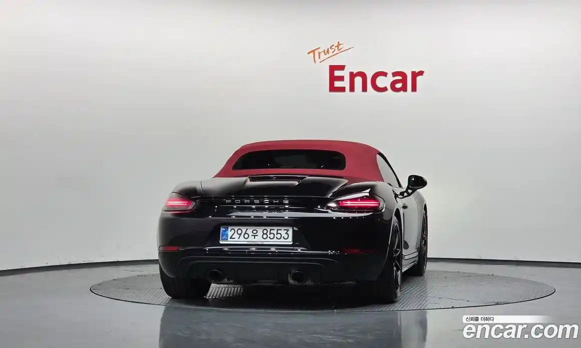 Porsche 718 2024 4.0 автомат (гидро), фото 4