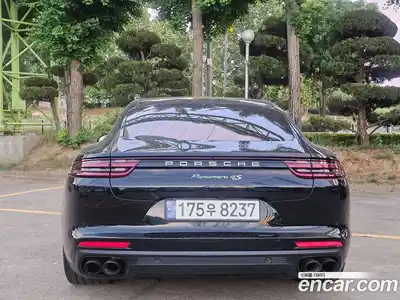 Porsche Panamera 2018 3.0 автомат (гидро), миниатюра 4