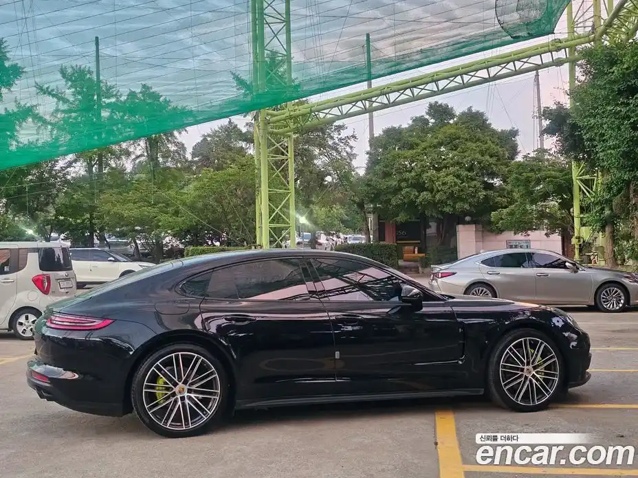 Porsche Panamera 2018 3.0 автомат (гидро), фото 7