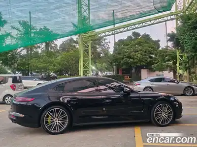 Porsche Panamera 2018 3.0 автомат (гидро), миниатюра 7