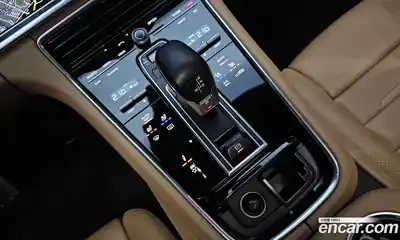Porsche Panamera 2018 3.0 автомат (гидро), миниатюра 11
