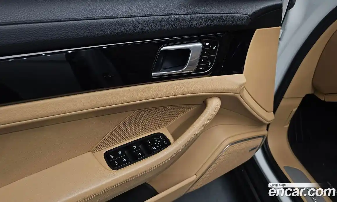 Porsche Panamera 2018 3.0 автомат (гидро), фото 22