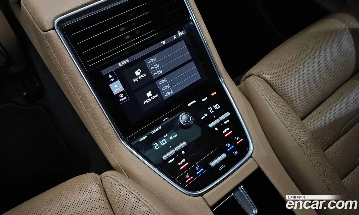 Porsche Panamera 2018 3.0 автомат (гидро), фото 24