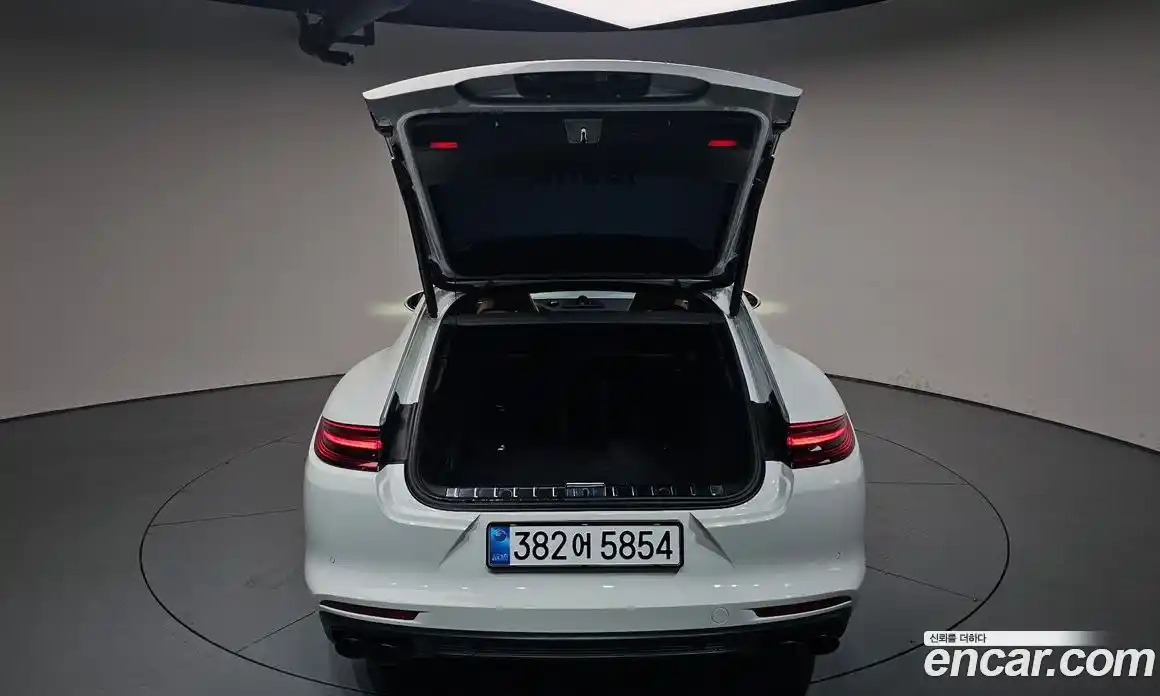 Porsche Panamera 2018 3.0 автомат (гидро), фото 25
