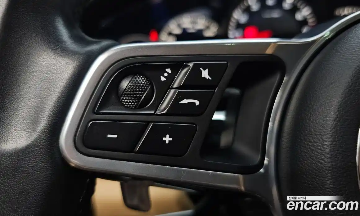 Porsche Panamera 2018 3.0 автомат (гидро), фото 29