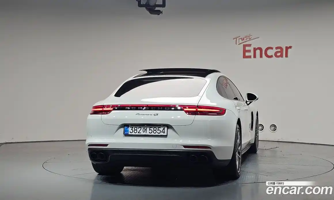 Porsche Panamera 2018 3.0 автомат (гидро), фото 3
