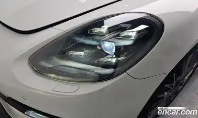 Porsche Panamera 2018 3.0 автомат (гидро), миниатюра 7