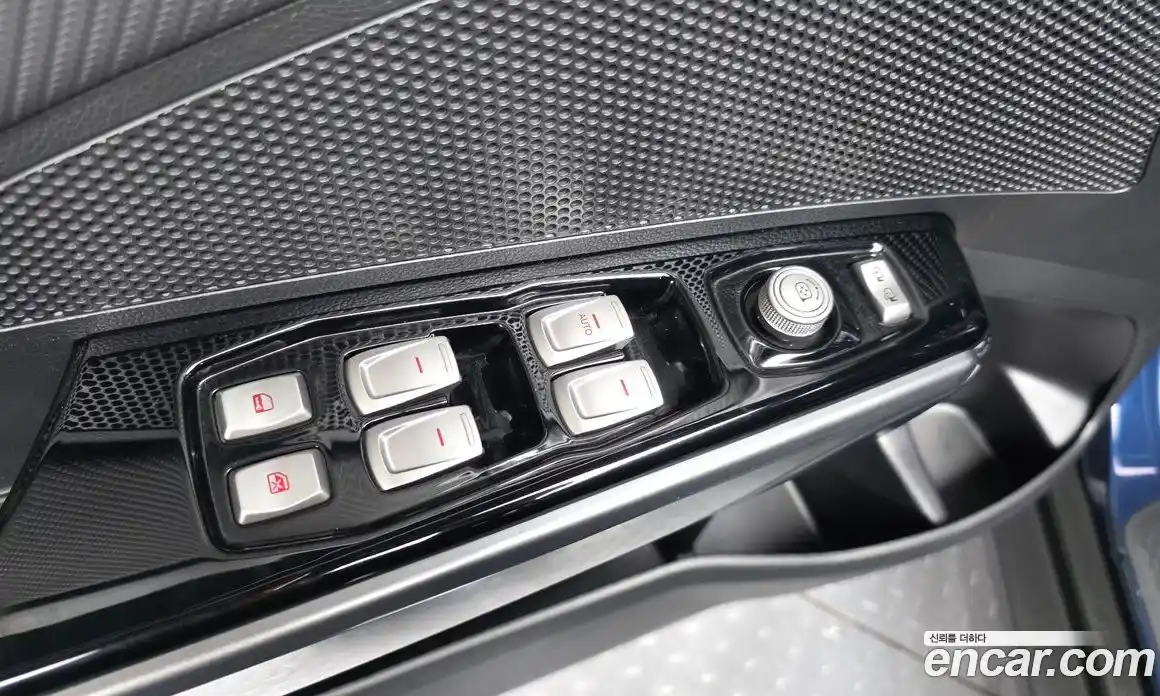 SsangYong TIBOLI 2019 1.6 автомат (гидро), фото 25