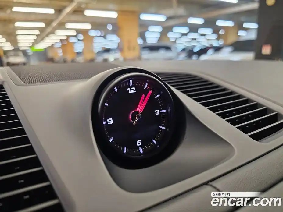 Porsche Cayenne 2022 3.0 автомат (гидро), фото 12