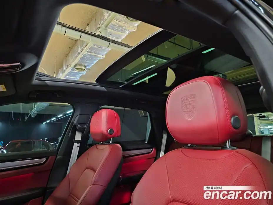 Porsche Cayenne 2022 3.0 автомат (гидро), фото 18
