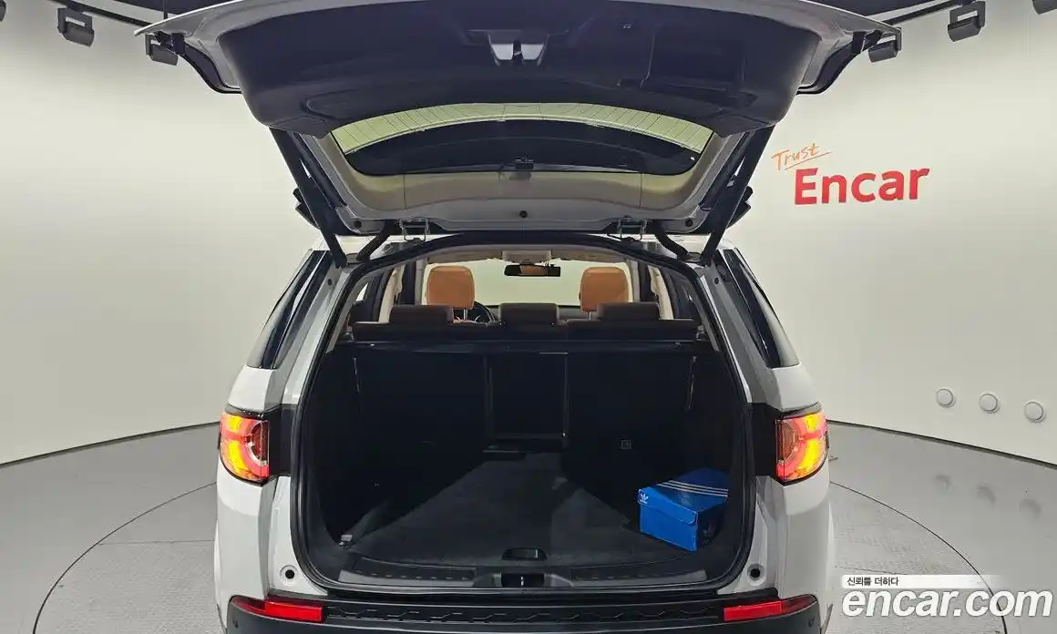 Land Rover Discovery Sport 2018 2.0 автомат (гидро), фото 24