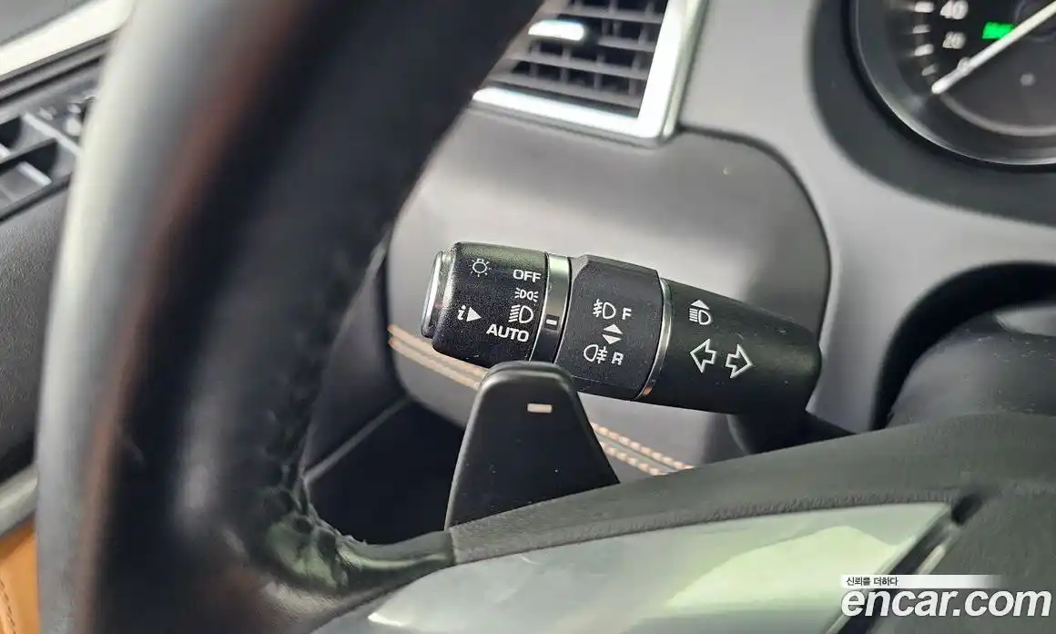 Land Rover Discovery Sport 2018 2.0 автомат (гидро), фото 28