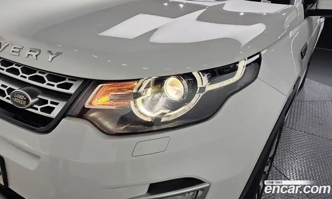 Land Rover Discovery Sport 2018 2.0 автомат (гидро), фото 8