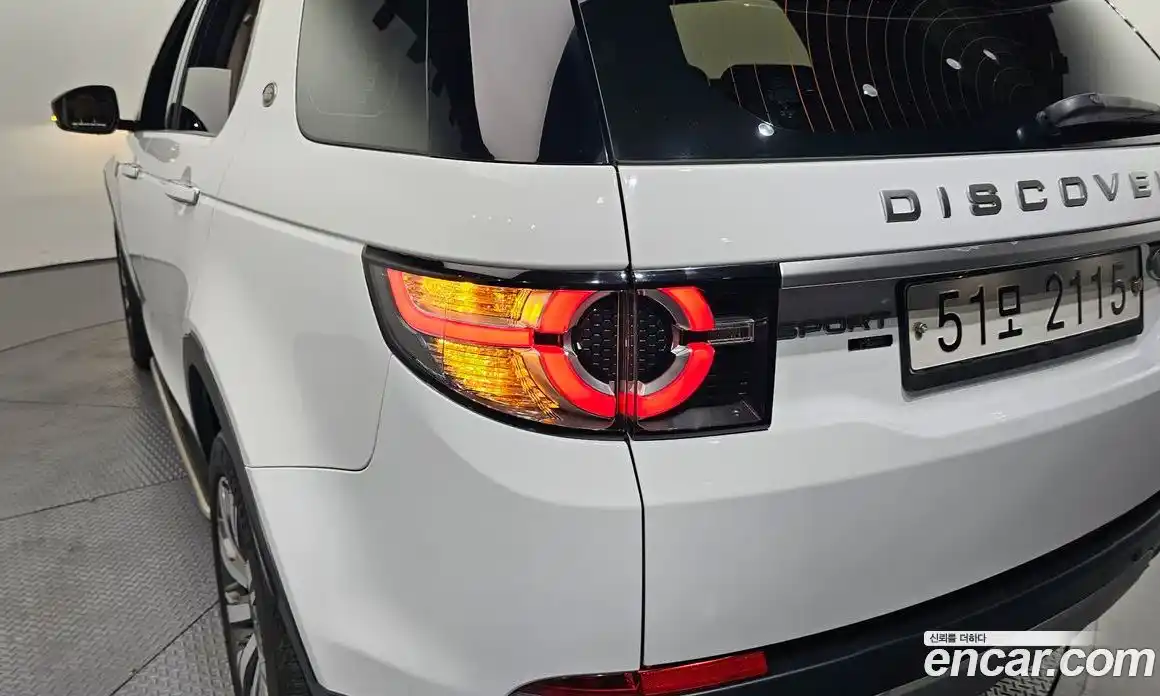 Land Rover Discovery Sport 2018 2.0 автомат (гидро), фото 9