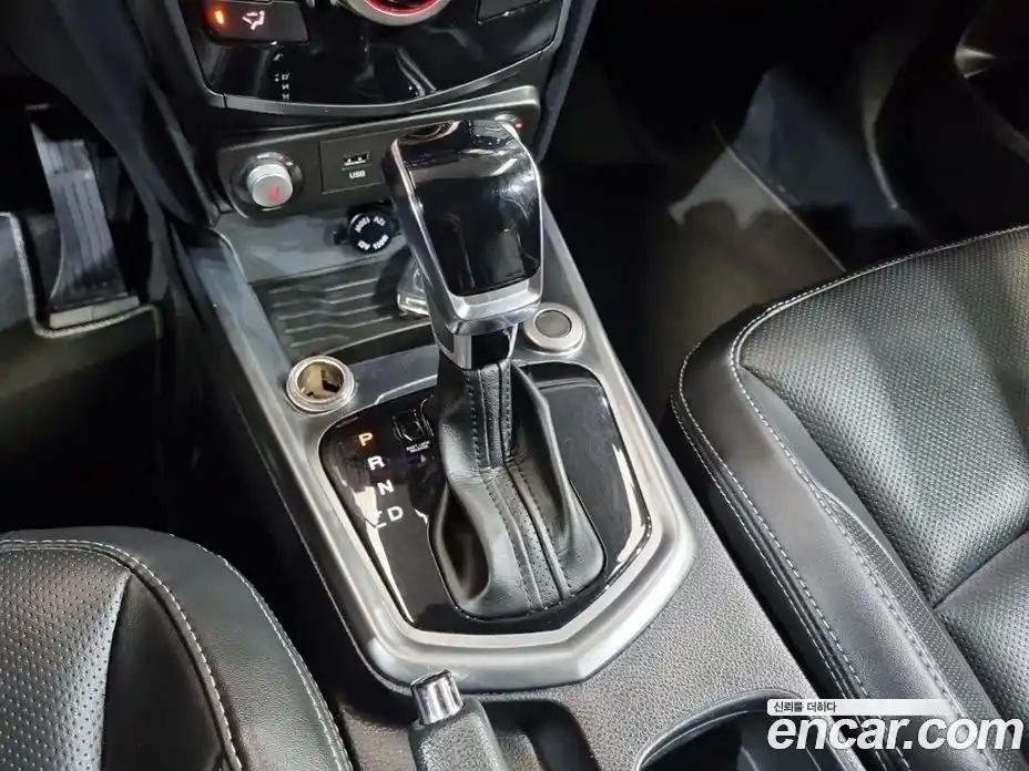 SsangYong TIBOLI 2019 1.6 автомат (гидро), фото 6
