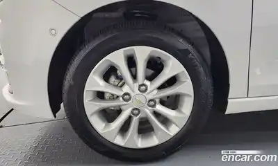 Chevrolet Spark 2022 1.0 автомат (гидро), миниатюра 4