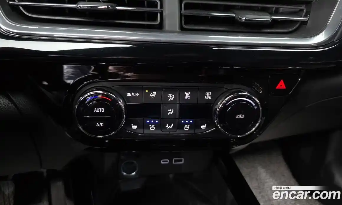 Chevrolet Trax 2023 1.2 автомат (гидро), фото 23