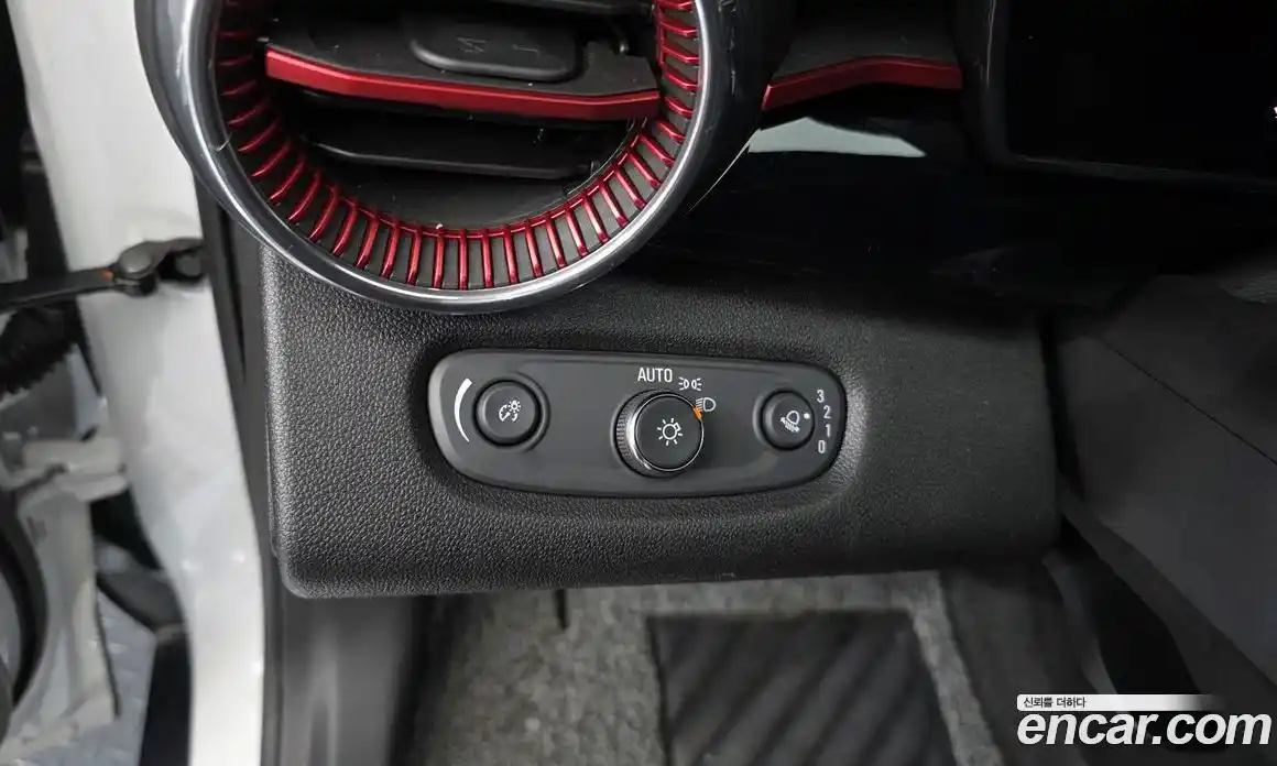 Chevrolet Trax 2023 1.2 автомат (гидро), фото 30