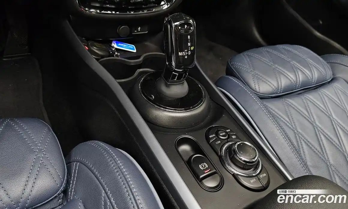 Mini Clubman 2022 2.0 автомат (гидро), фото 11