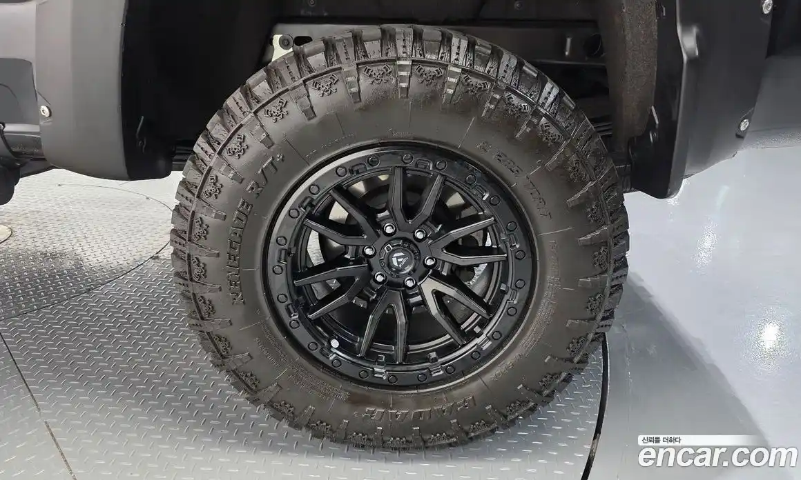 Chevrolet Colorado 2020 3.6 автомат (гидро), фото 7