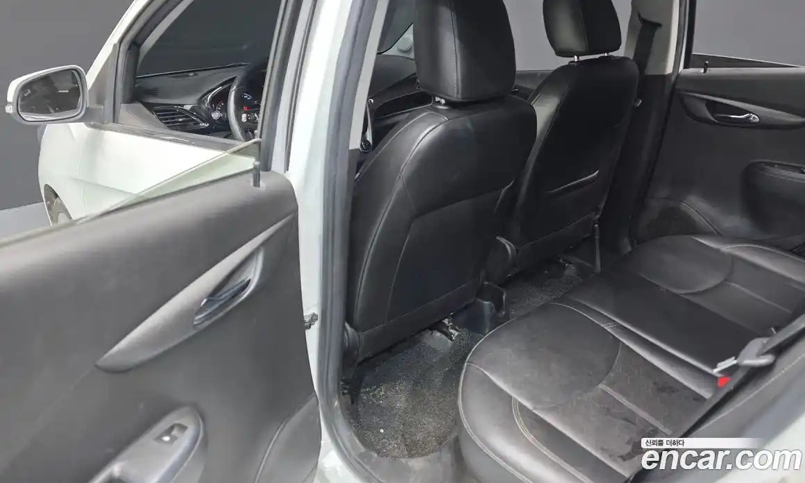 Chevrolet Spark 2015 1.0 автомат (гидро), фото 19