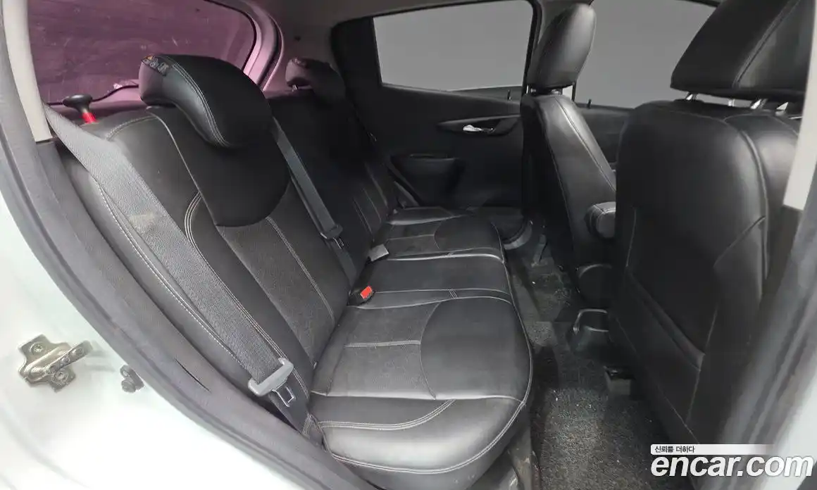 Chevrolet Spark 2015 1.0 автомат (гидро), фото 20