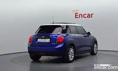 Mini Cooper 2018 1.5 автомат (гидро), миниатюра 2