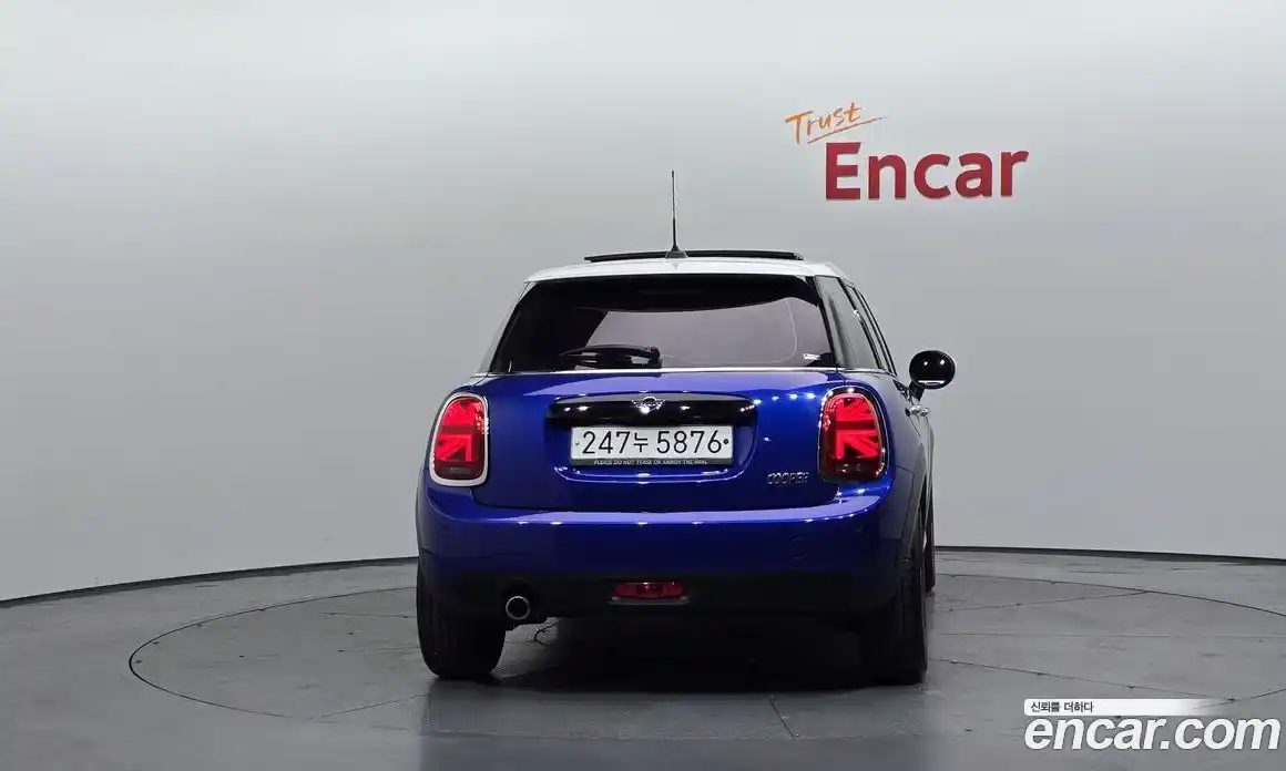 Mini Cooper 2018 1.5 автомат (гидро), фото 4