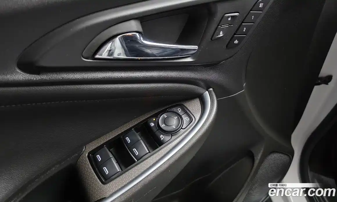 Chevrolet Malibu 2021 2.0 автомат (гидро), фото 19