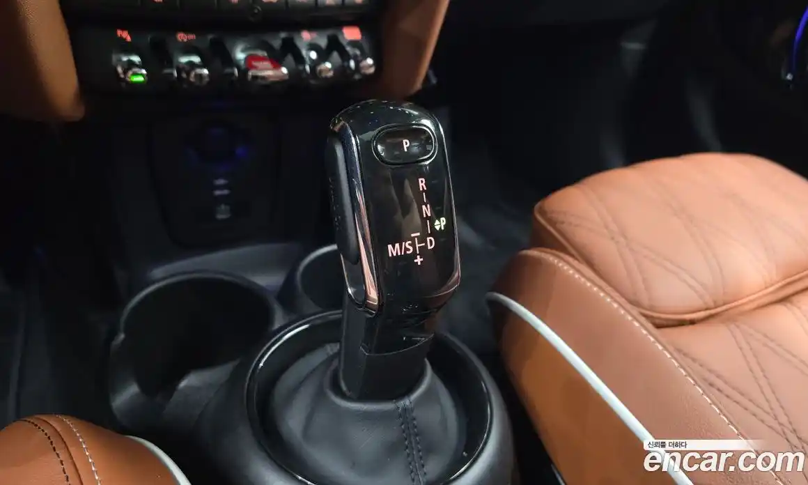 Mini Cooper 2022 2.0 автомат (гидро), фото 12