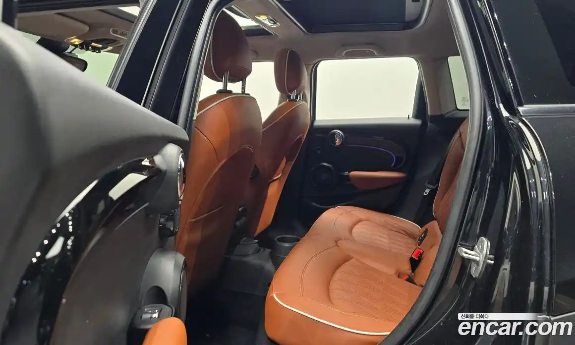 Mini Cooper 2022 2.0 автомат (гидро), фото 18