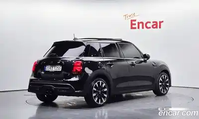 Mini Cooper 2022 2.0 автомат (гидро), миниатюра 2
