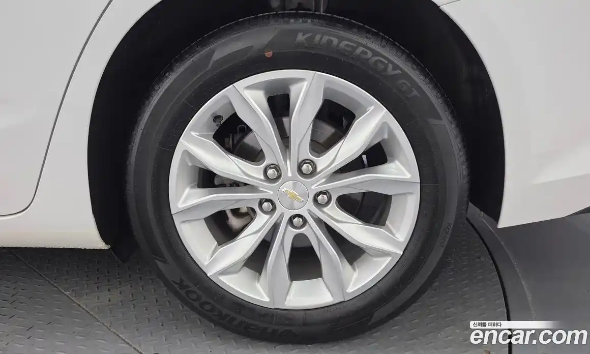 Chevrolet Malibu 2020 1.3 автомат (гидро), фото 7