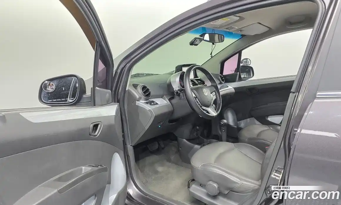Chevrolet Spark 2013 1.0 автомат (гидро), фото 11