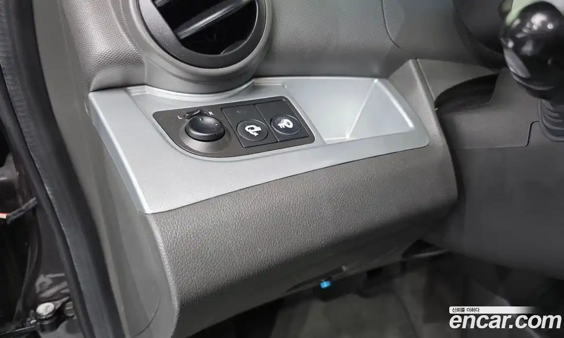 Chevrolet Spark 2013 1.0 автомат (гидро), фото 13