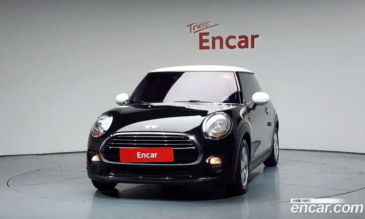 Mini Cooper 2016 1.5 автомат (гидро), фото 3