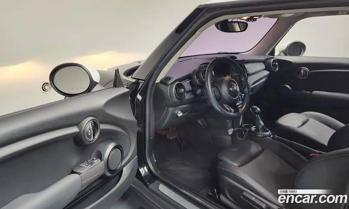Mini Cooper 2016 1.5 автомат (гидро), фото 10