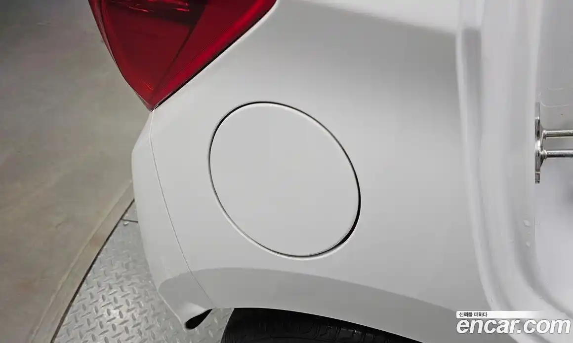 Chevrolet Spark 2019 1.0 автомат (гидро), фото 27